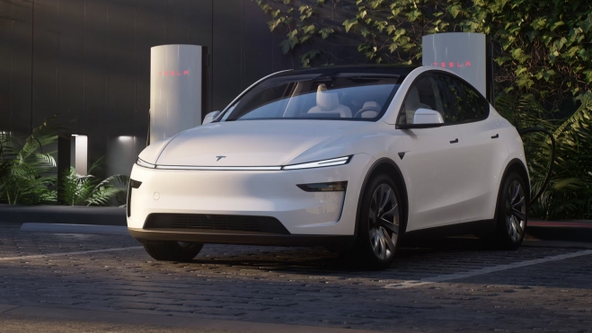 Tesla Model Y 2025 Delantera