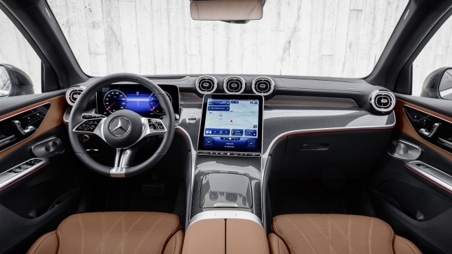 Mercedes GLC interior