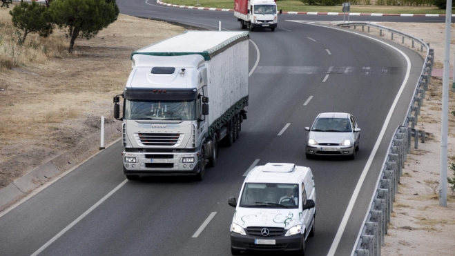 Muchos coches son un riesgo para la seguridad.