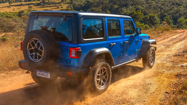 jeep wrangler 4xe hibrido enchufable trasera