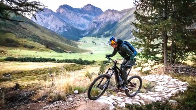 El motor tiene potencia de sobra para subir por donde queramos.