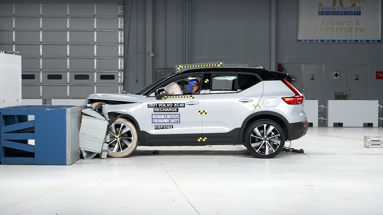 coches electricos mas seguros crash test Volvo XC40 Recharge