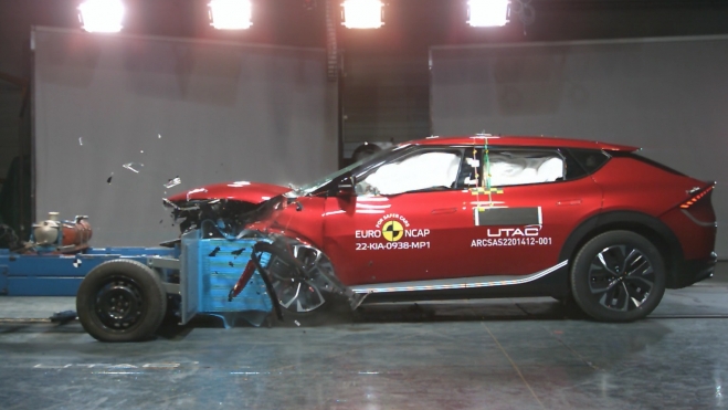 coches electricos mas seguros crash test Kia EV6