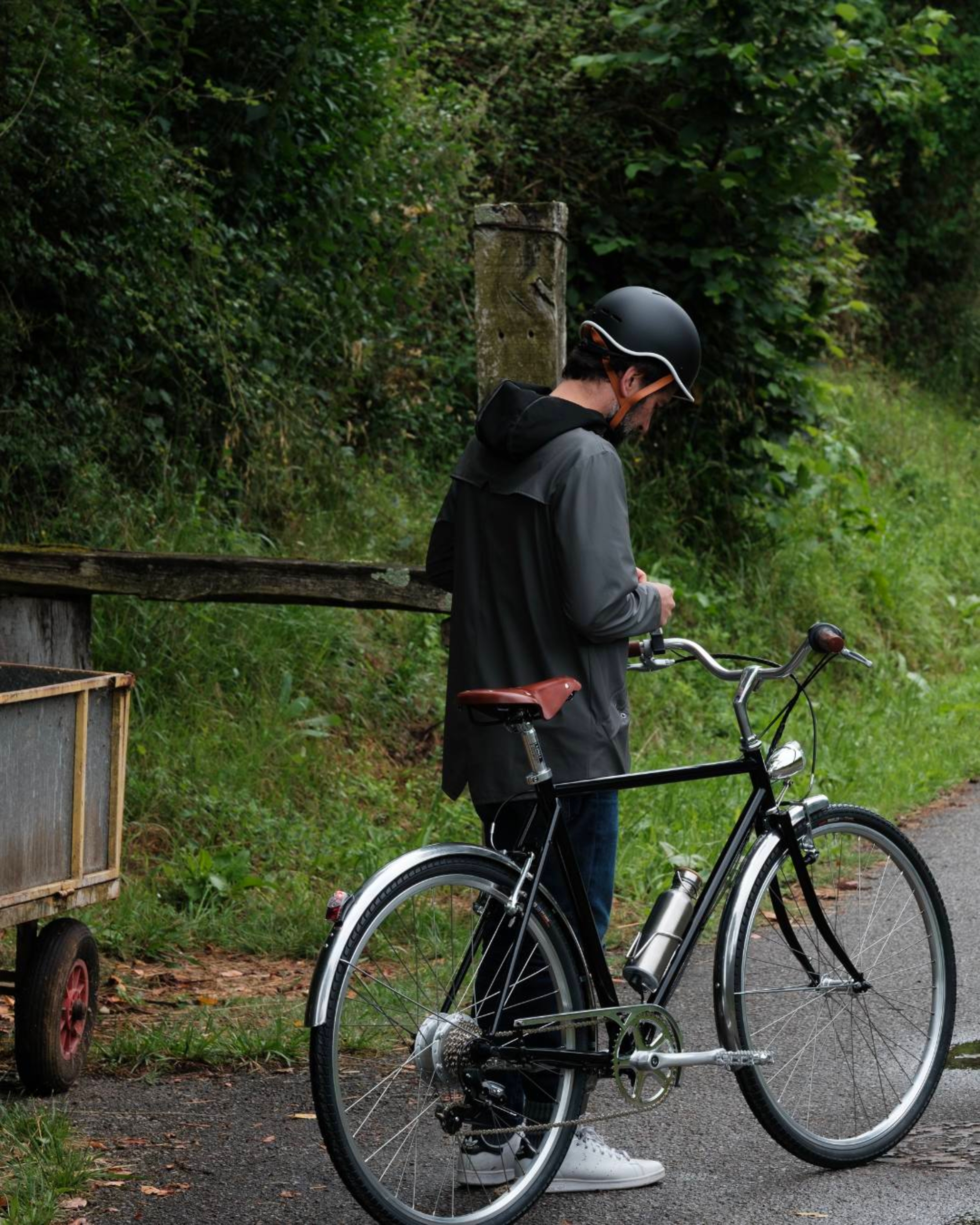 Rodar con elegancia con bicicletas eléctricas modernas: eso es Capri.