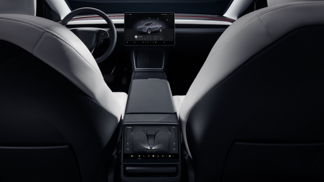 Tesla Model Y 2025 Interior