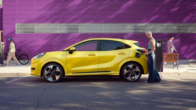 Ford Puma Gen E Lateral