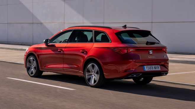 Seat Leon Sportstourer eHybrid FR 02