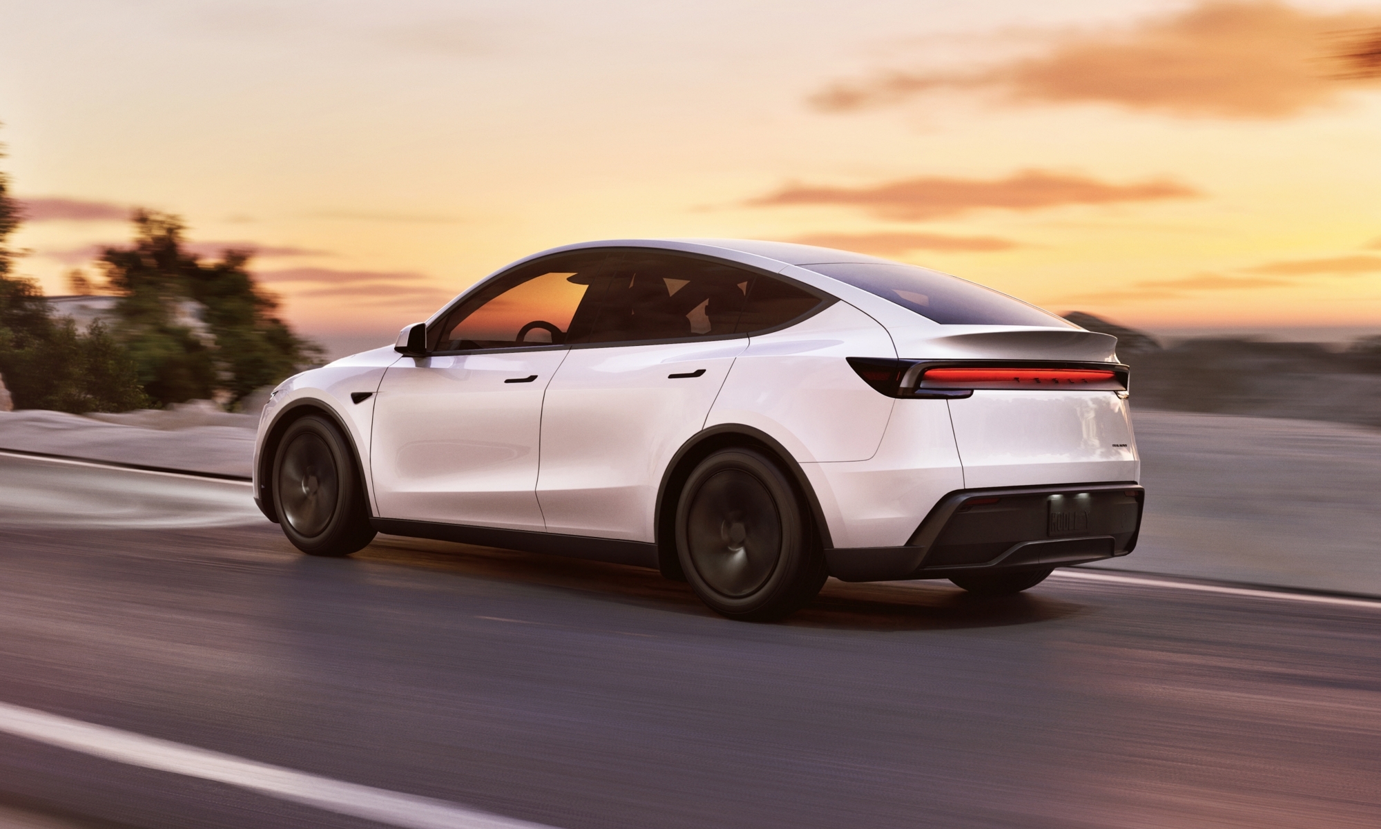 El nuevo Tesla Model Y de acceso mejora en 11 kilómetros su autonomía oficial. 