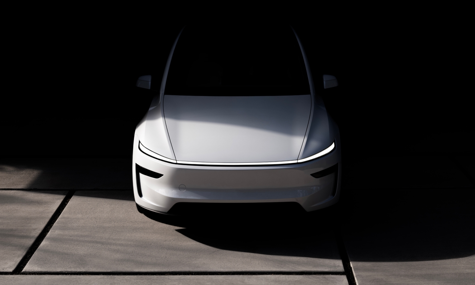 La familia del nuevo Model Y llega al completo a España desde 44.990 euros.