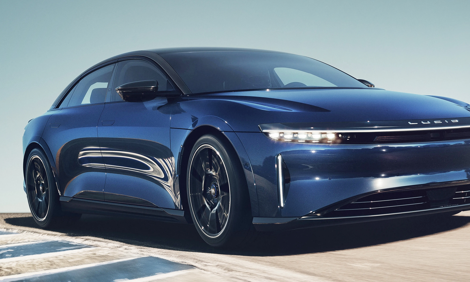 El Lucid Air Sapphire venció a un peso pesado de la industria como el Lamborghini Revuelto.