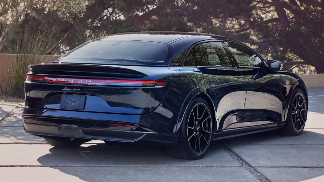 lucid air sapphire 2