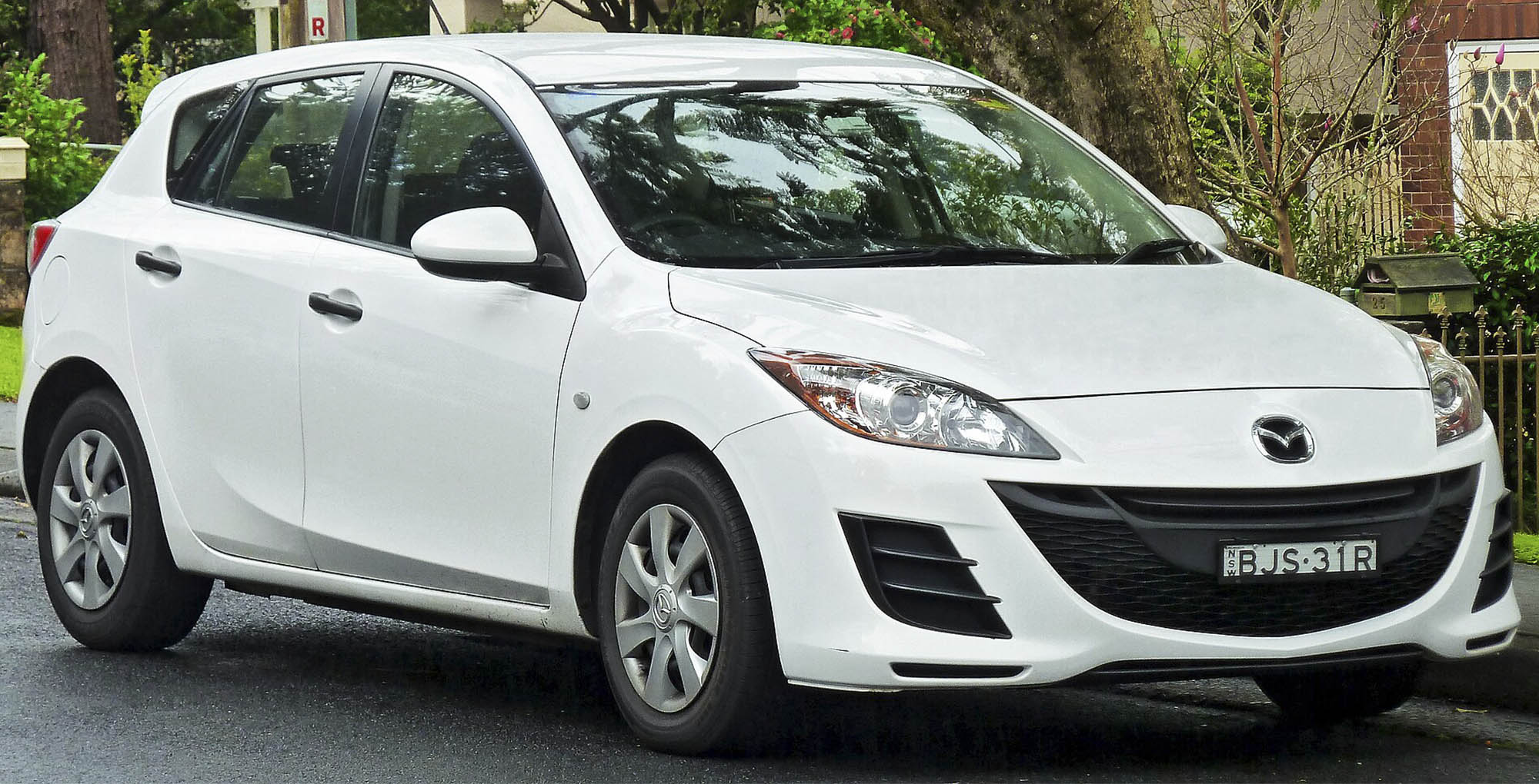 mazda3 2027 coche hibrido 3